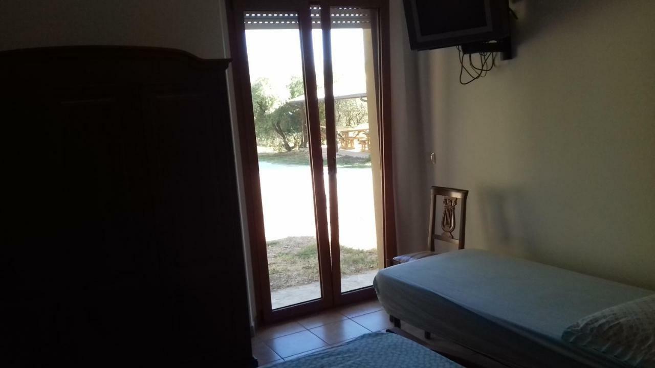 Camping Agriturist Sant'Anna Castelplanio ภายนอก รูปภาพ